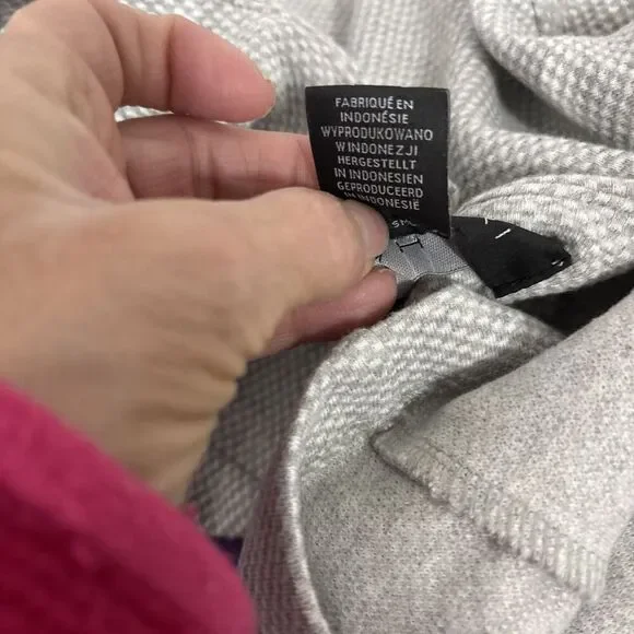 Womans Tahari Light Gray tight knit short sleeve Dress - Size 4 - Picture 7 of 8